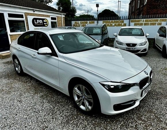 White Used 2013 BMW 318 Sport Line Sedan | £3,995 (Fair price) - Image 1/1