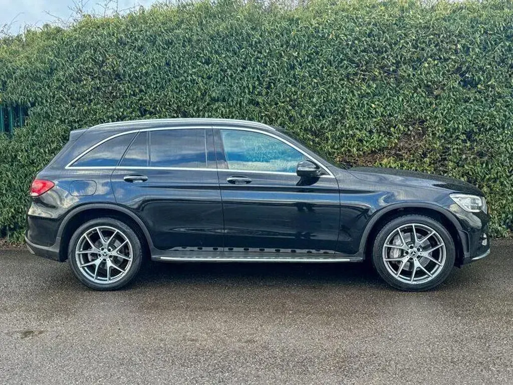 Used Mercedes GLC300 AMG line 245 HP (180 kW) 2022 Black SUV