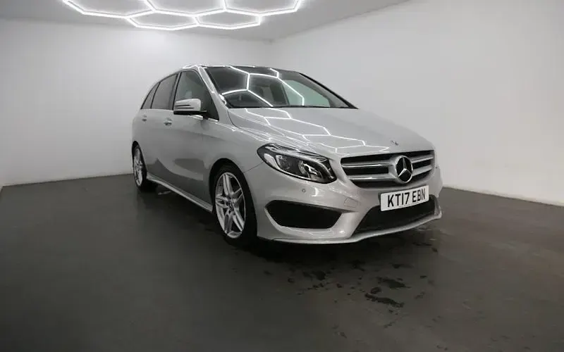 Used Mercedes B200 AMG Line Premium Plus 136 HP (100 kW) 2018 MPV