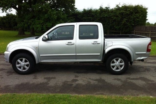 Used Isuzu Pick up 129 HP (94 kW) 2004 Pickup