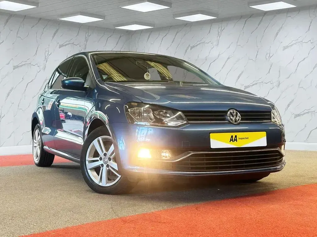 Used VW Polo Edition 90 HP (66 kW) 2017 Blue Hatchback