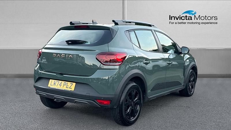 Used Dacia Sandero Extreme 91 HP (66 kW) 2025 Green Hatchback