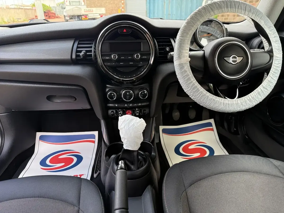 Used Mini ONE Hatch 102 HP (75 kW) 2014 Blue Hatchback
