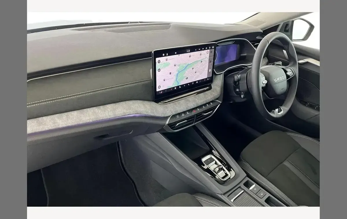 Nuevo Skoda Octavia SE L 150 CV (110 kW) 2026 Gris Utilitario