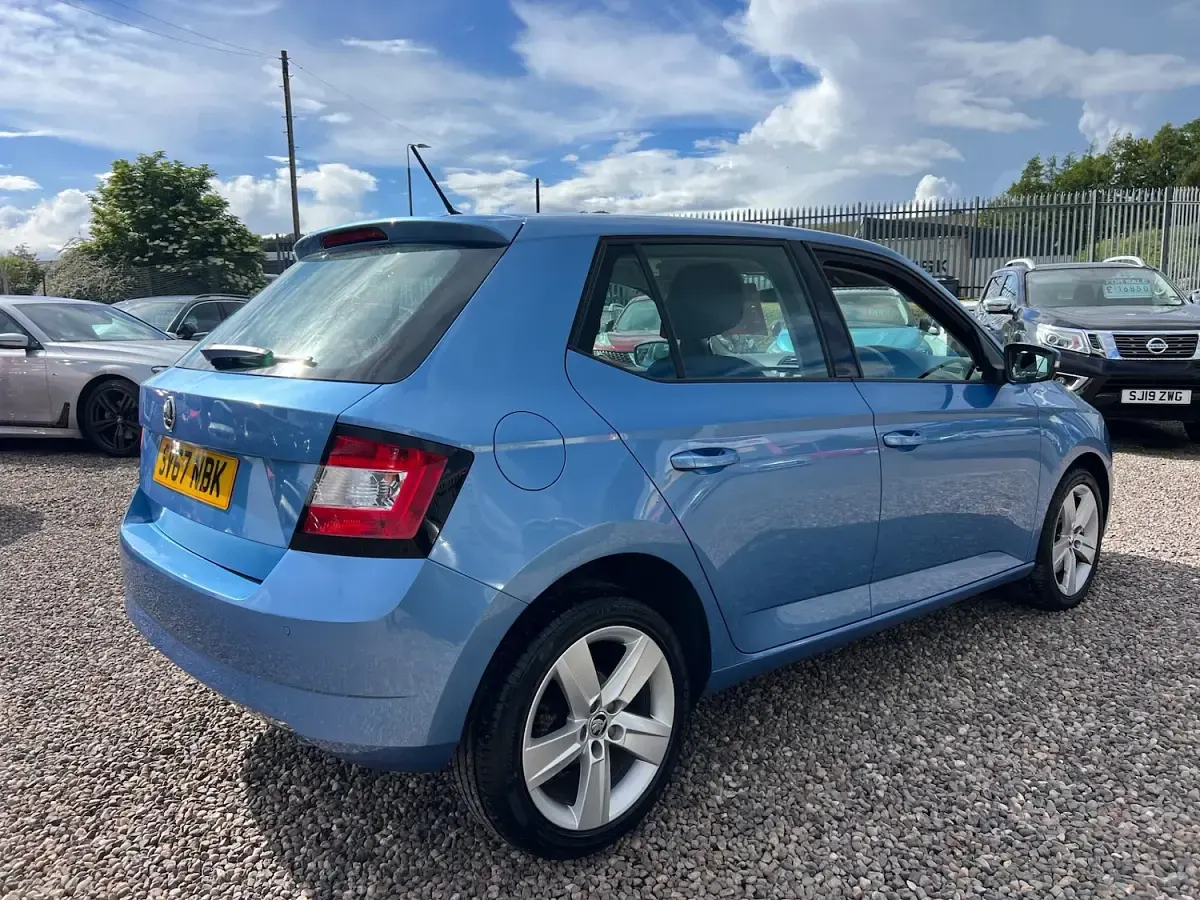 Used Skoda Fabia SE L 110 HP (80 kW) 2017 Blue Hatchback