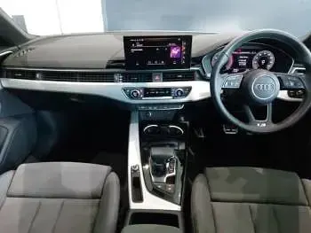 Used Audi A4 S-Line 204 HP (150 kW) 2024 White Estate