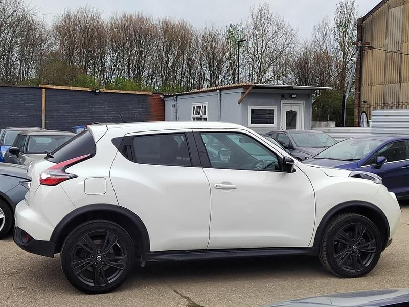 Used Nissan Juke Tekna 109 HP (80 kW) 2017 White SUV