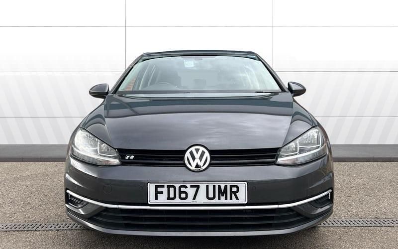 Used VW Golf VII SE 125 HP (91 kW) 2017 Grey Hatchback