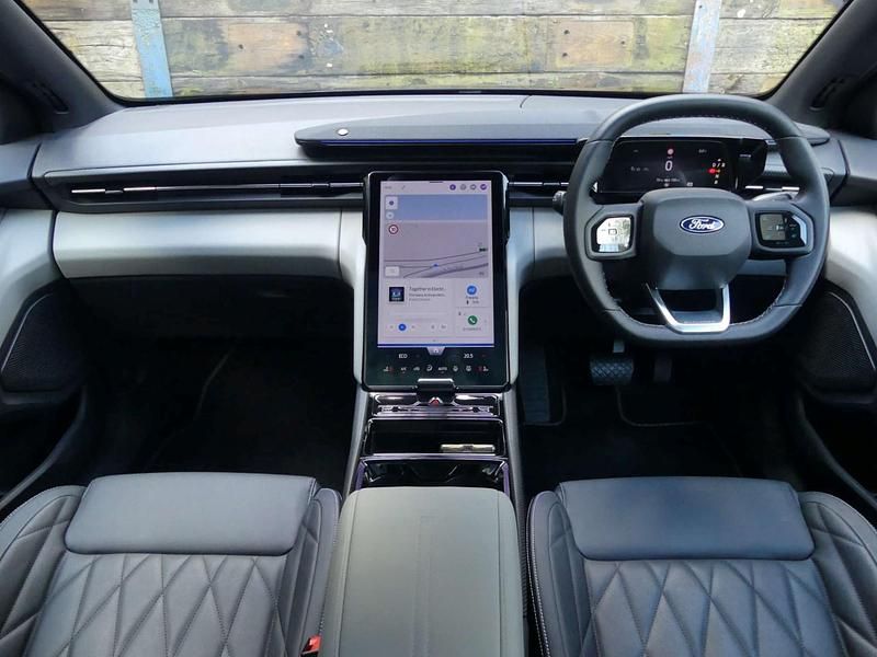 Used Ford Explorer Premium 250 kW (340 HP) 2025 Black SUV