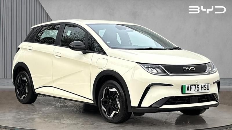 New BYD Dolphin Active 69 kW (95 HP) 2025 Solid  cream white Hatchback