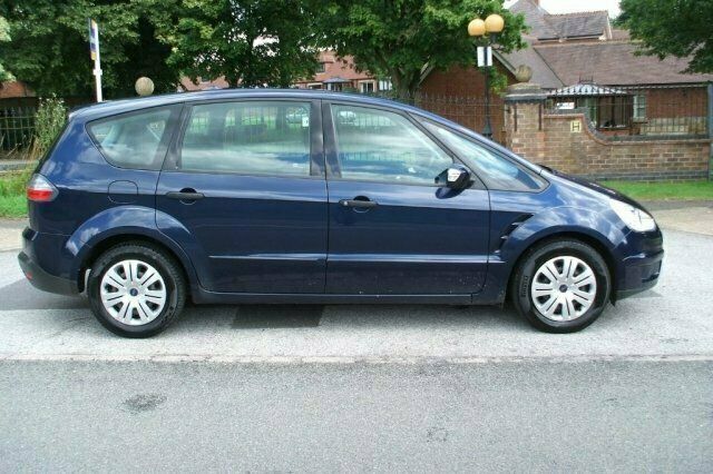 Używany Ford S-MAX S 2009 Minivan