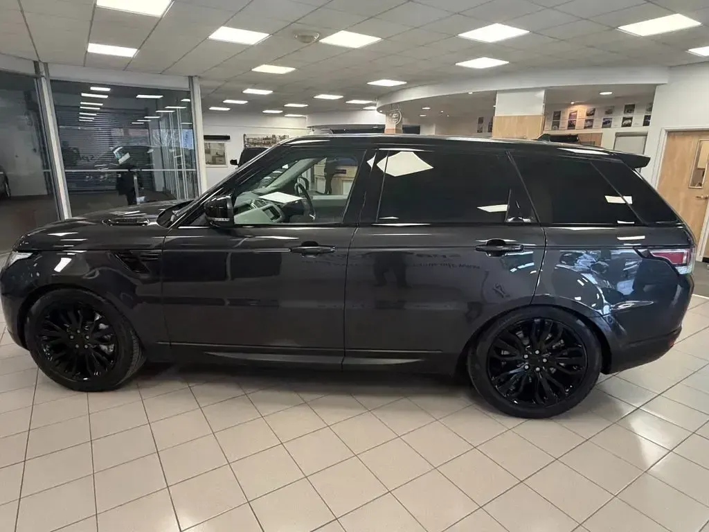 Usado Land Rover Range Rover Sport HSE Dynamic 306 HP (225 kW) 2016 Cinzento SUV