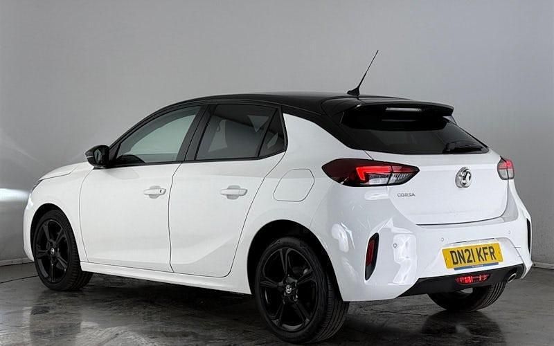 Used Vauxhall Corsa SRi 101 HP (74 kW) 2021 White Hatchback