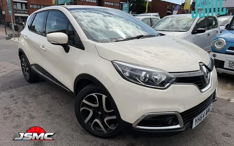 Used Renault Captur Dynamique 90 HP (66 kW) 2014 SUV