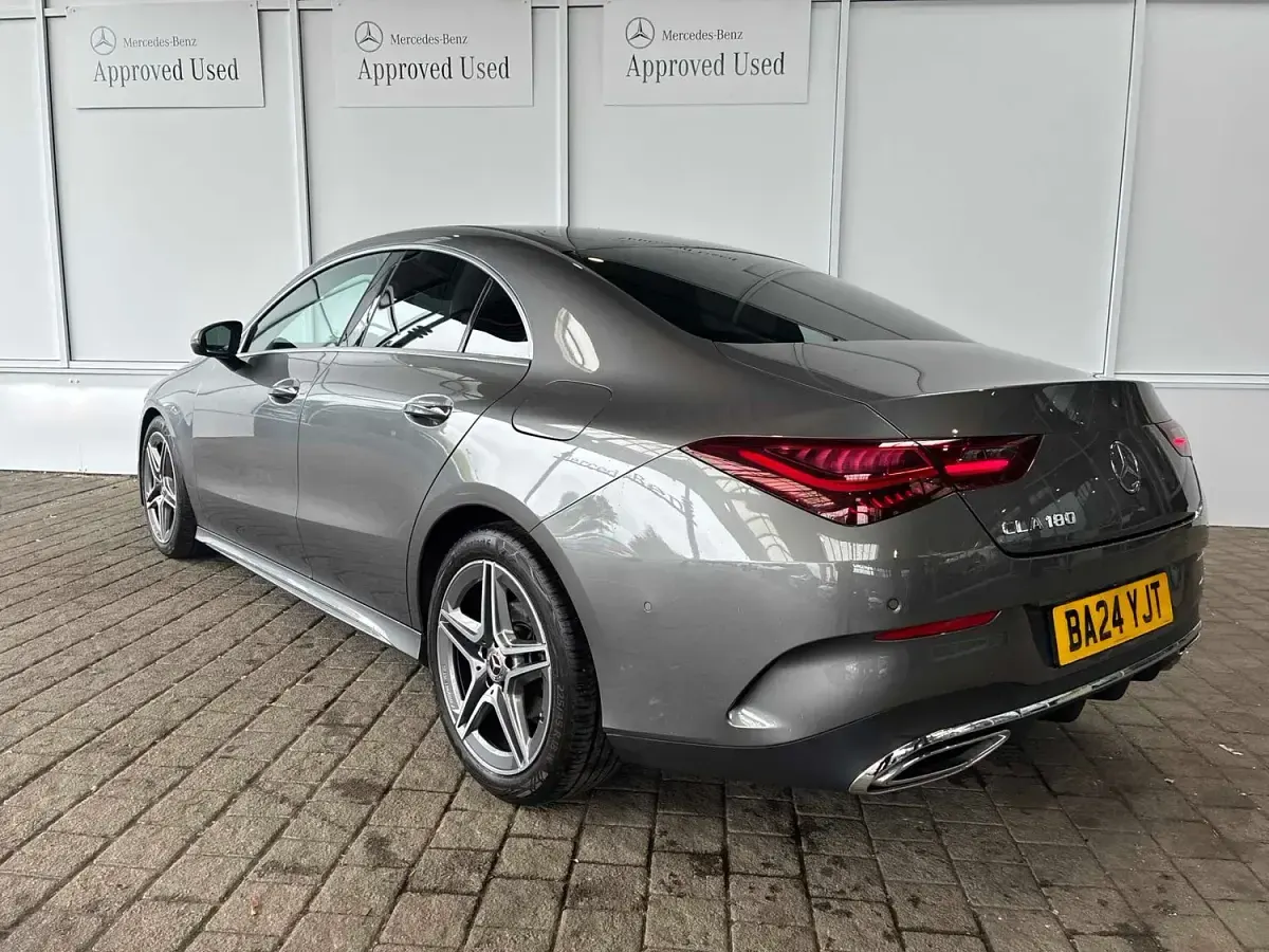 Used Mercedes CLA180 Executive 134 HP (98 kW) 2024 Grey Sedan