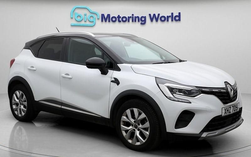 Used 2020 Renault Captur Iconic SUV | £11,000 (Good price) - Image 1/4
