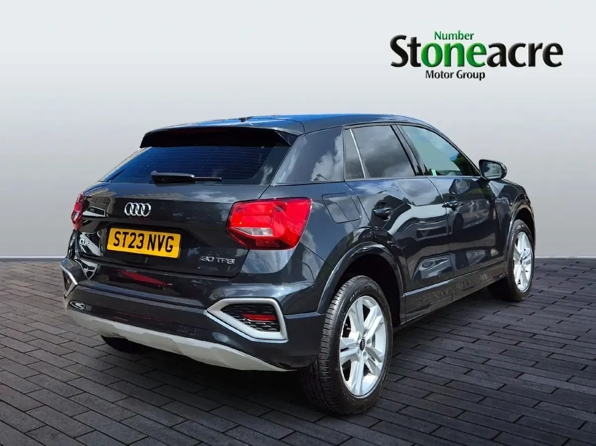 Used Audi Q2 Sport 110 HP (80 kW) 2023 Grey SUV