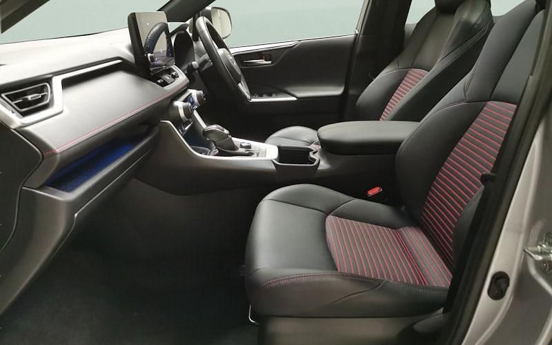 Used Toyota RAV4 306 HP (225 kW) 2022 Silver SUV