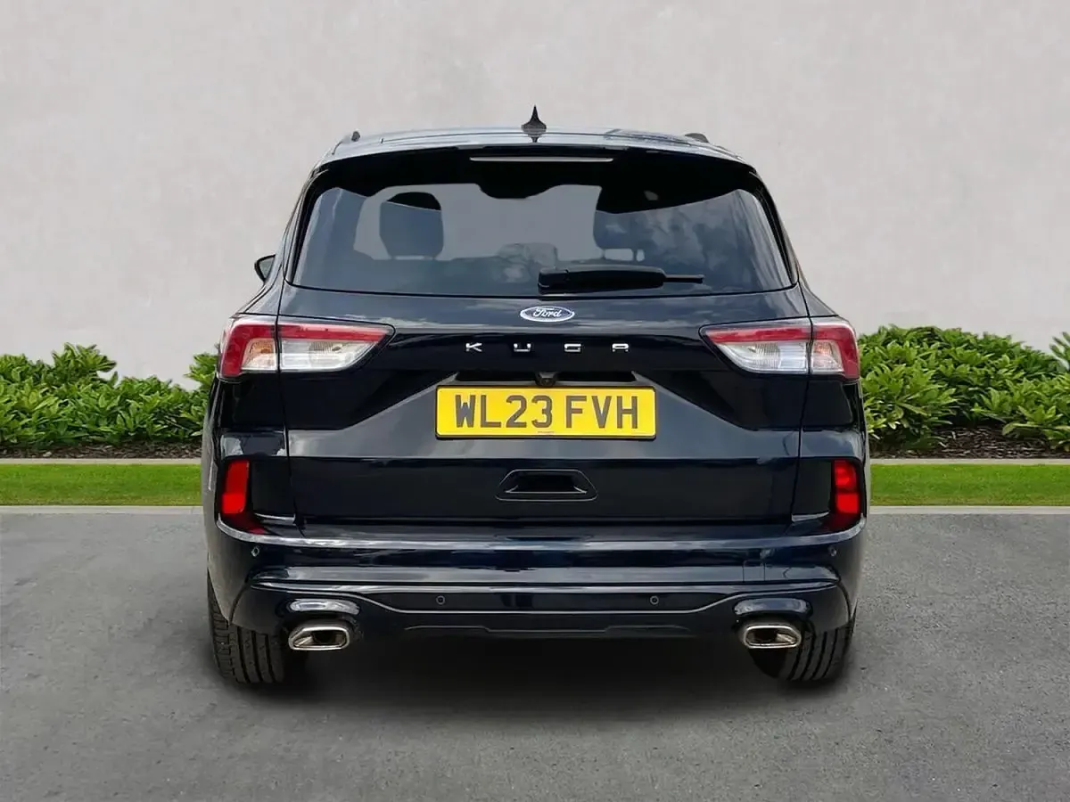 Used Ford Kuga ST-Line 150 HP (110 kW) 2023 Black SUV