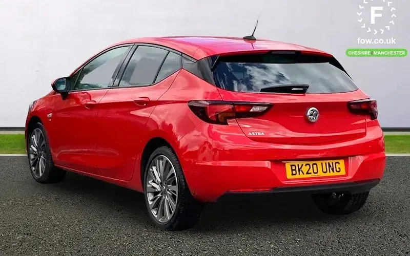 Gebraucht Vauxhall Astra SRi 145 PS (106 kW) 2020 Rot Kleinwagen