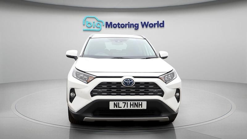 Used Toyota RAV4 Hybrid Design 219 HP (161 kW) 2021 SUV