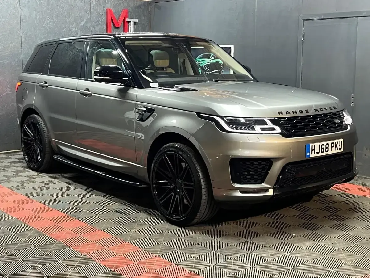 Used Land Rover Range Rover Sport HSE 404 HP (297 kW) 2018 Silver SUV