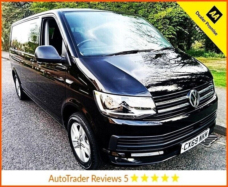 Black Used 2019 VW Caravelle SE MPV | £30,990 (Super price) - Image 1/3