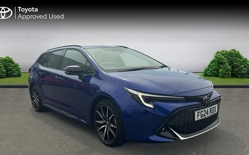 Used 2025 Toyota Corolla Sport Estate | £24,468 (Fair price) - Image 1/2
