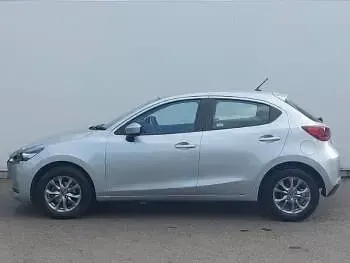 Used Mazda 2 90 HP (66 kW) 2022 Silver Hatchback