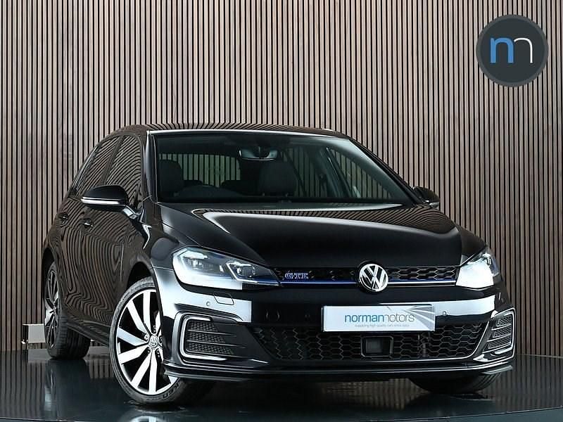 Used VW Golf VII Advance 204 HP (150 kW) 2017 Black Hatchback