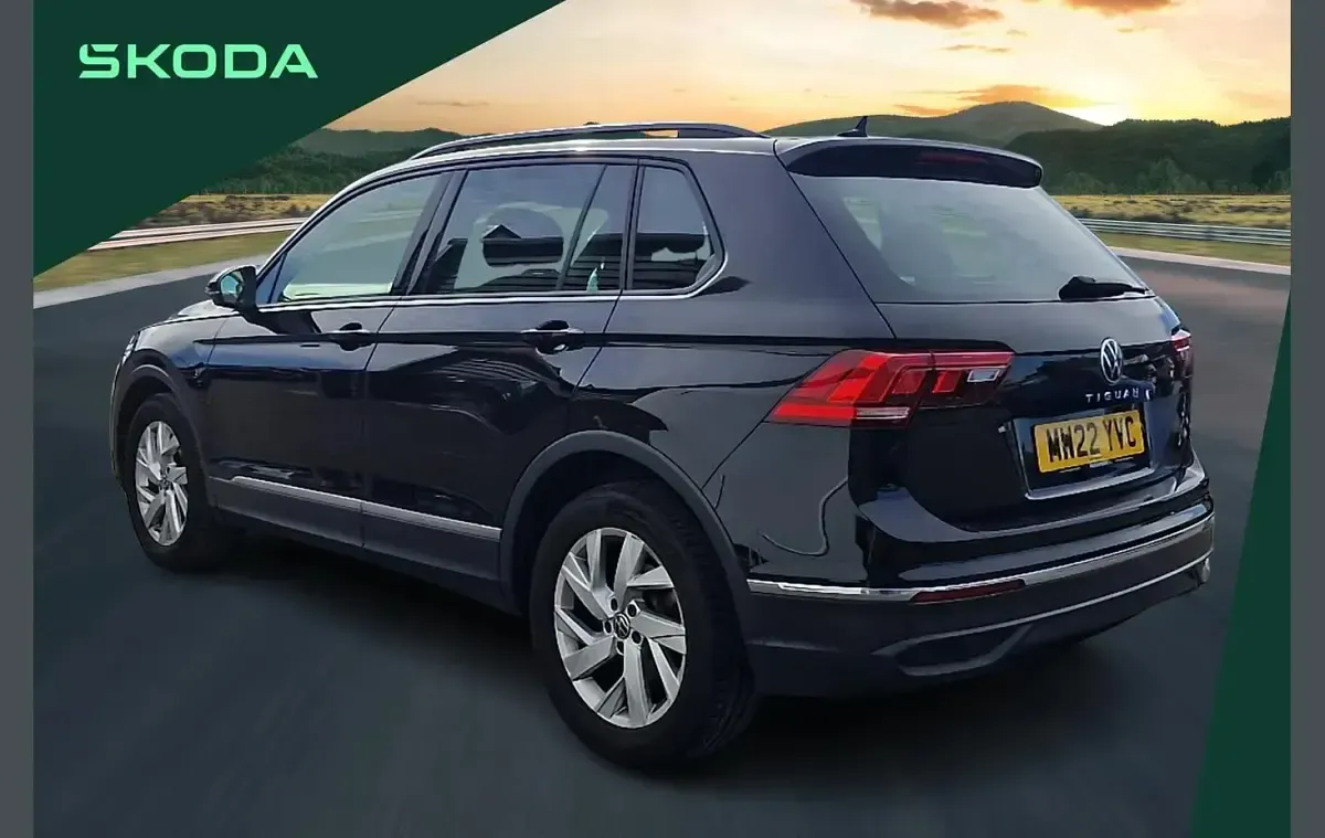 Usado VW Tiguan Life 150 CV (110 kW) 2022 Negro SUV