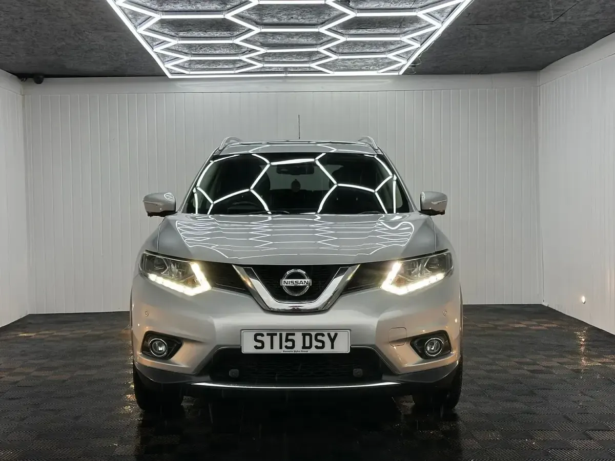 Used Nissan X-Trail Tekna 130 HP (95 kW) 2015 Silver SUV