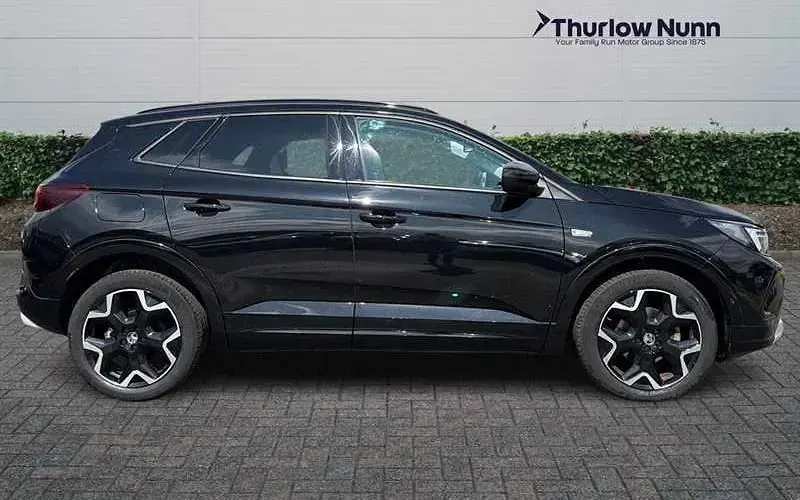 Used Vauxhall Grandland X Ultimate 131 HP (96 kW) 2023 Black SUV