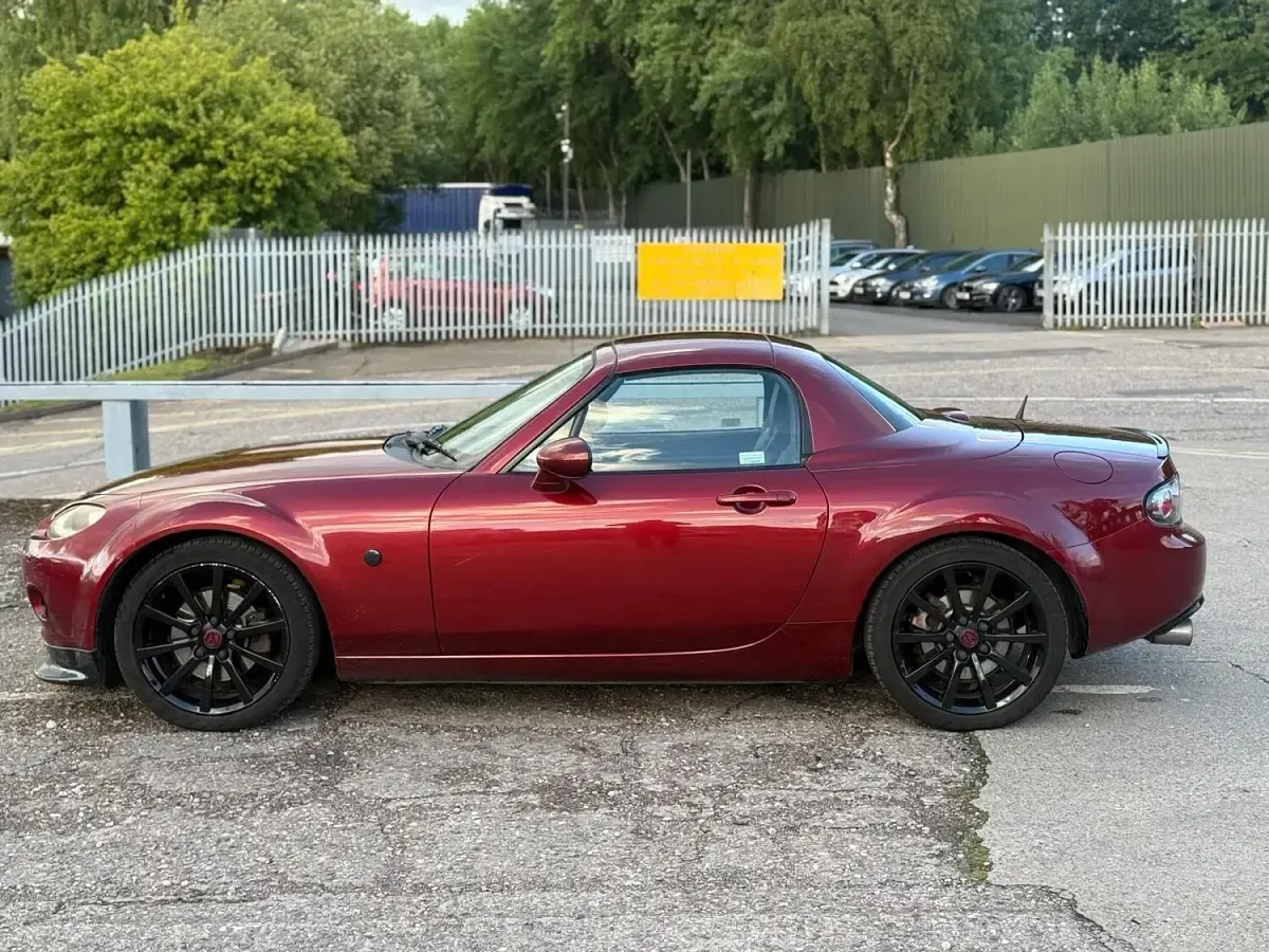 Used Mazda MX5 160 HP (117 kW) 2007 Red Cabriolet