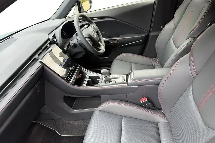 Used Lexus LBX 136 HP (100 kW) 2026 Grey SUV