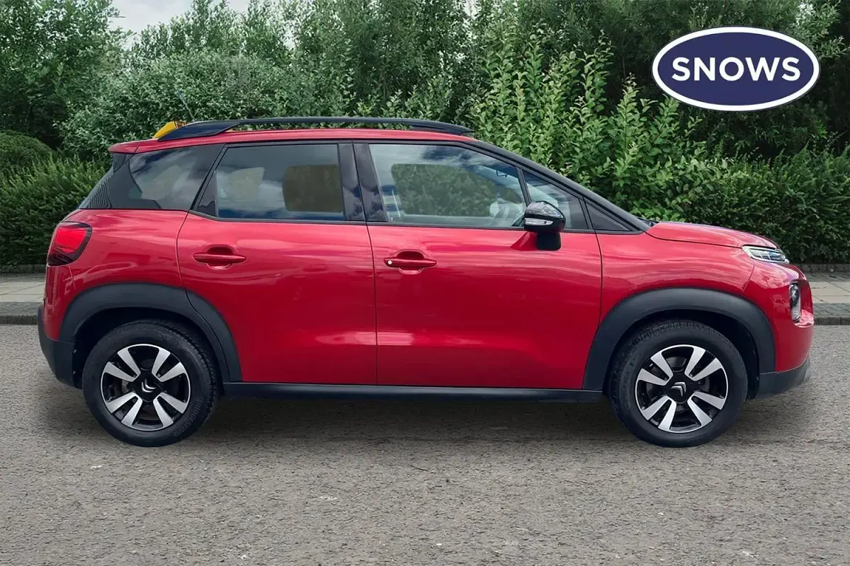 Used Citroën C3 Aircross PureTech 110 HP (80 kW) 2021 Red SUV