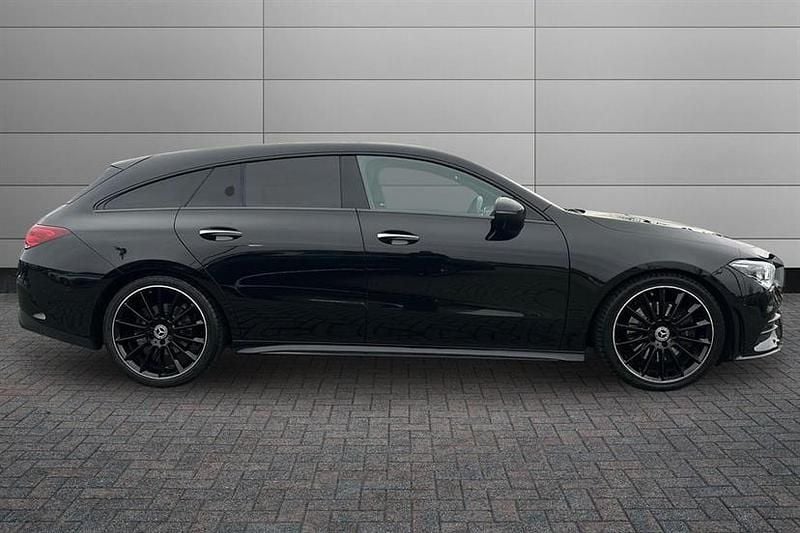 Used Mercedes CLA200 AMG Line Premium Plus 163 HP (119 kW) 2023 Black Estate