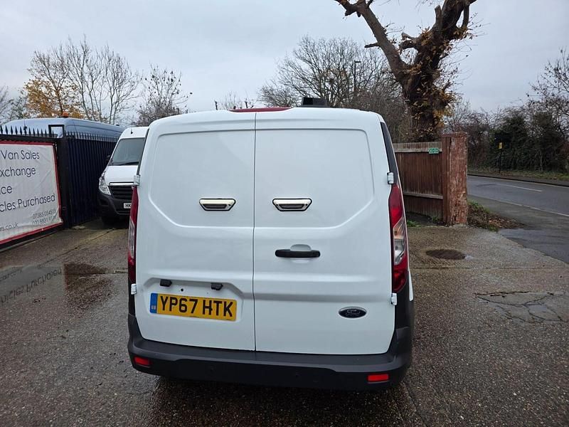Used Ford Transit Connect 100 HP (73 kW) 2017 White MPV