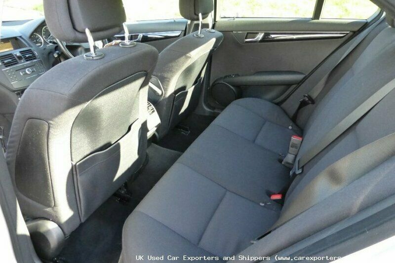 Used Mercedes C180 156 HP (114 kW) 2009 Sedan