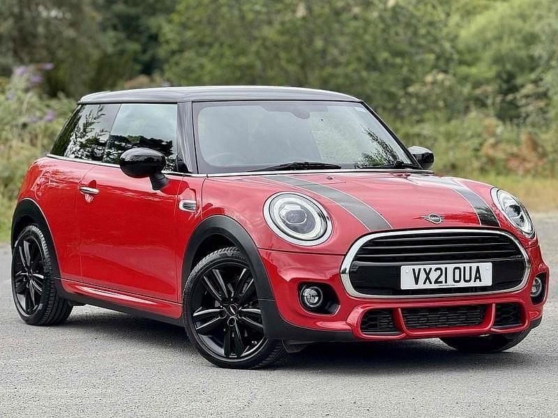 Red Used 2021 Mini Cooper Hatch Hatchback | £15,895 (A bit pricey) - Image 1/4