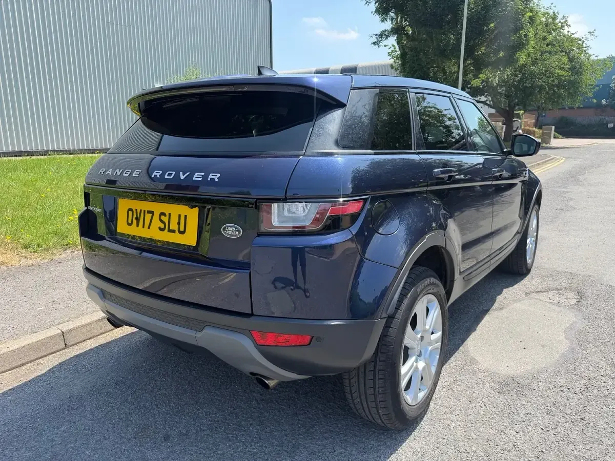 Used Land Rover Range Rover evoque SE 2017 Blue