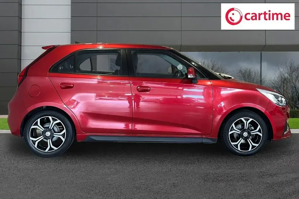 Used MG MG3 Exclusive 106 HP (77 kW) 2021 Red Hatchback