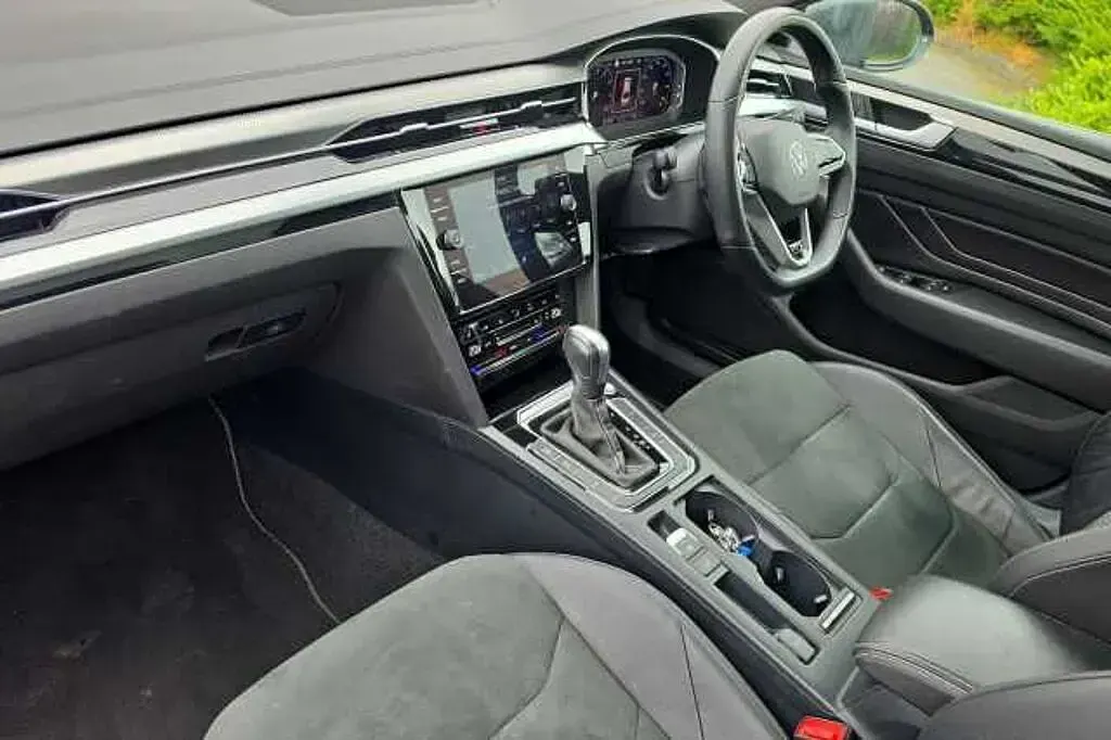 Used VW Arteon R-line 190 HP (139 kW) 2021 Grey Hatchback