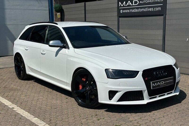 White Used 2013 Audi RS4 Performance Estate | £22,995 - Image 1/1
