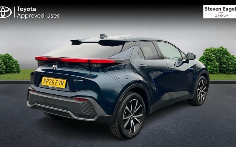 Used Toyota C-HR Design 223 HP (164 kW) 2025 SUV