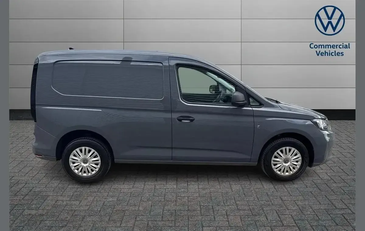 Used VW Caddy 101 HP (74 kW) 2025 Grey MPV