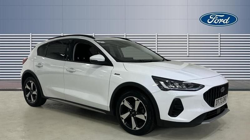 Used Ford Focus Active 125 HP (91 kW) 2023 White Hatchback