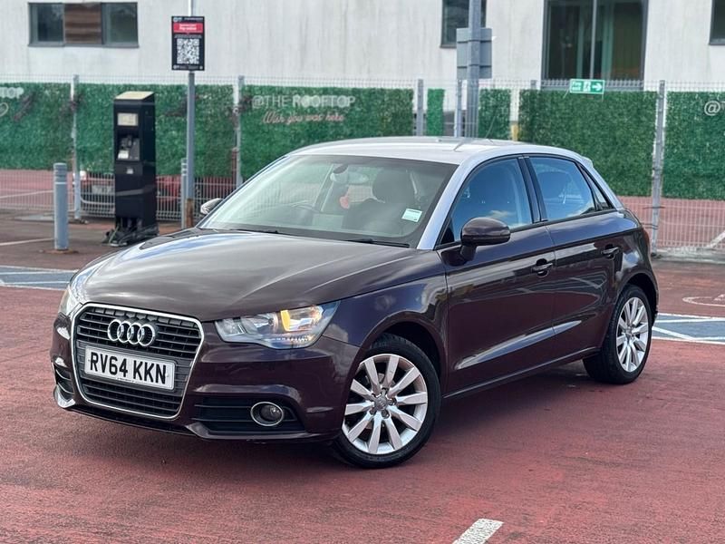 Used Audi A1 Sport 86 HP (63 kW) 2014 Red Hatchback