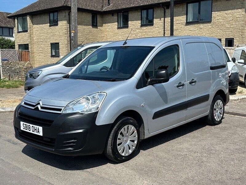 Silver Used 2018 Citroën Berlingo MPV | £6,275 (Fair price) - Image 1/4