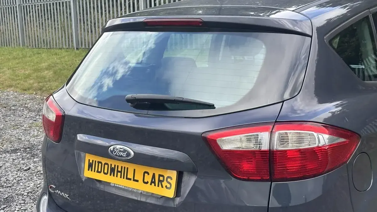 Used Ford C-MAX Zetec 103 HP (75 kW) 2011 Blue MPV